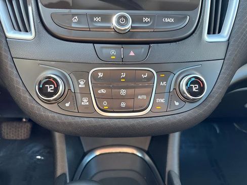 Used 2024 Chevrolet Malibu LT w/ Sport Edition FWD image 18