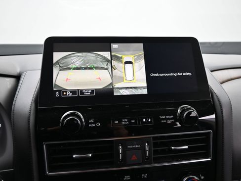 Used 2022 Nissan Armada SL image 19