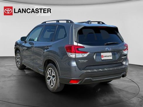 Used 2022 Subaru Forester Premium w/ Popular Package #1 AWD/4WD image 5