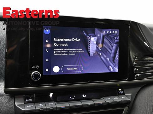 Used 2025 Toyota Camry LE image 19