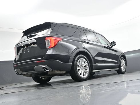 Used 2024 Ford Explorer Limited w/ Limited Technology Package RWD image 44