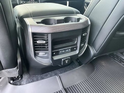 New 2026 RAM 1500 Laramie w/ Laramie Preferred Package AWD/4WD image 31