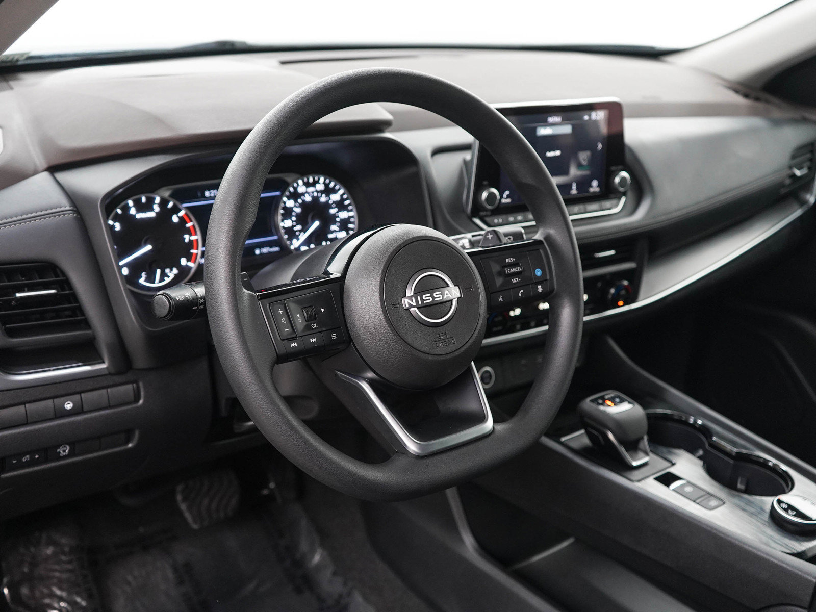 Used 2023 Nissan Rogue SV AWD/4WD image 21