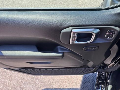 New 2026 Jeep Wrangler Unlimited Sport AWD/4WD image 9