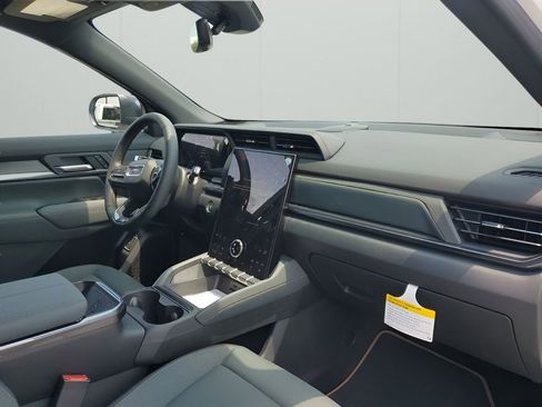 New 2026 GMC Terrain AT4 w/ Technology Package II image 14