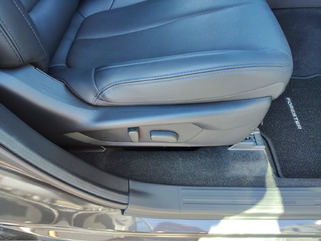 Used 2026 Subaru Forester Limited AWD/4WD image 34