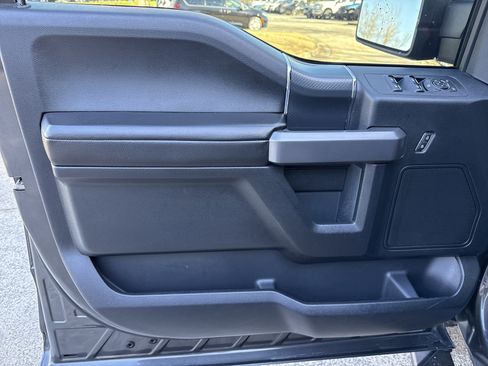 Used 2020 Ford F150 XLT w/ Equipment Group 302A Luxury image 19