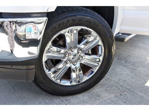 Used 2018 Ford F150 Lariat image 31