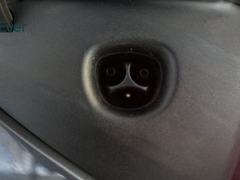 Used 2019 Tesla Model 3 Standard Range Plus image 27