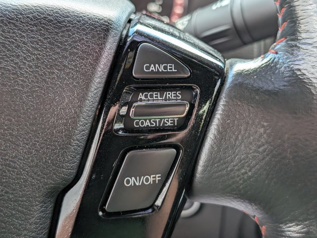 Used 2024 Nissan Frontier PRO-4X w/ Off-Road Protection Package AWD/4WD image 25
