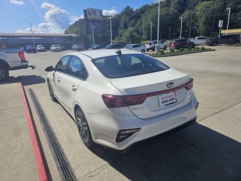 Used 2019 Kia Forte S w/ S Premium Package image 7