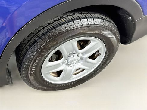 Used 2015 Toyota RAV4 LE AWD/4WD image 22