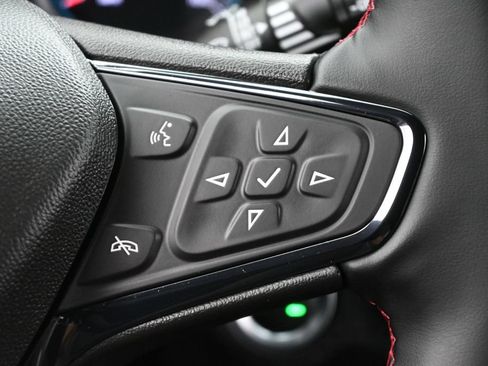 Used 2024 Chevrolet Equinox RS FWD image 7