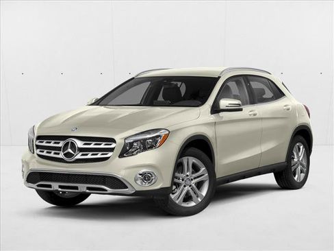 Used 2020 Mercedes-Benz GLA 250 4MATIC image 1