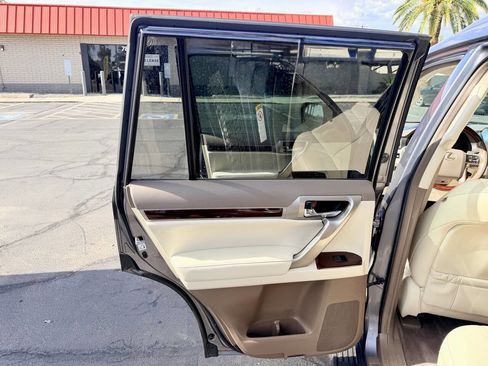 Used 2018 Lexus GX 460 Premium AWD/4WD image 20