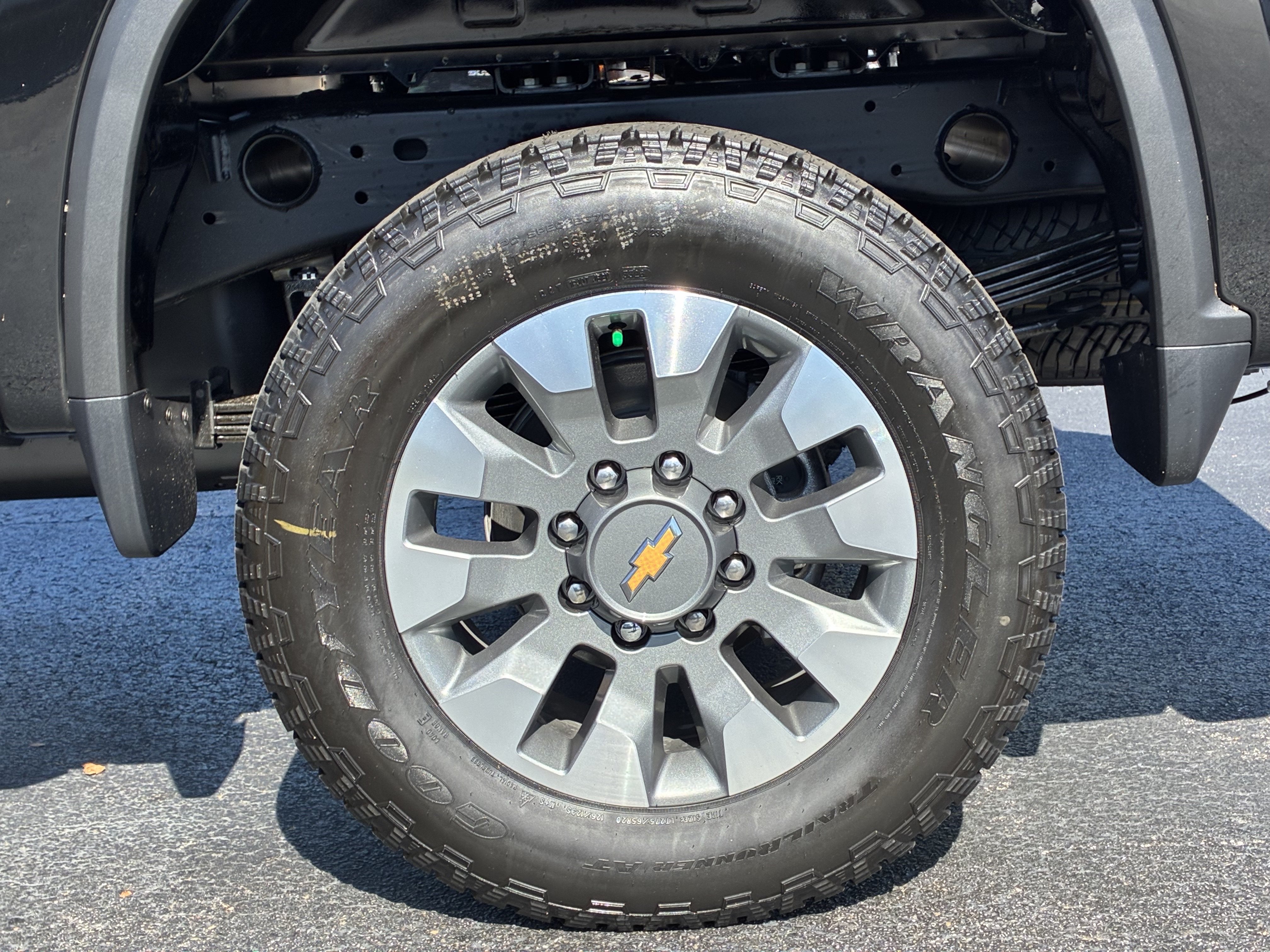 New 2026 Chevrolet Silverado 2500 Custom w/ Custom Value Package AWD/4WD image 11