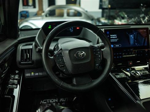 Used 2023 Toyota bZ4X AWD w/ Weather Package image 15