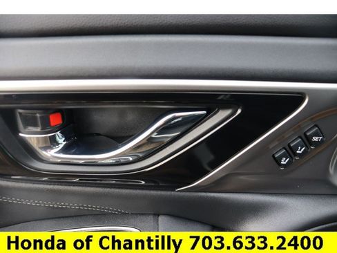 Used 2020 Subaru Outback Limited image 22