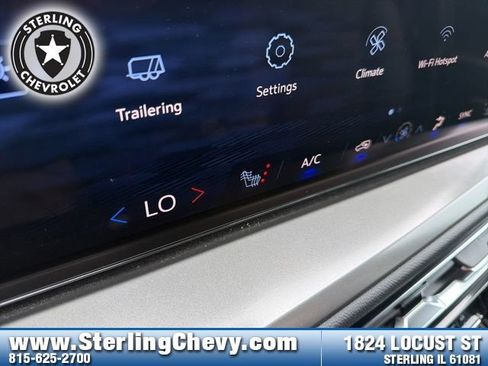 Used 2026 Chevrolet Traverse LT AWD/4WD image 21
