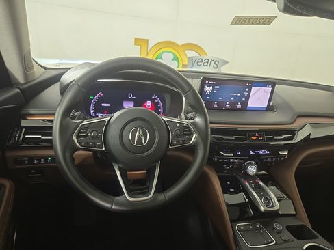 Used 2022 Acura MDX SH-AWD w/ Technology Package image 15