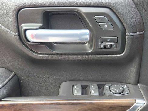 Used 2021 GMC Sierra 1500 SLT image 22