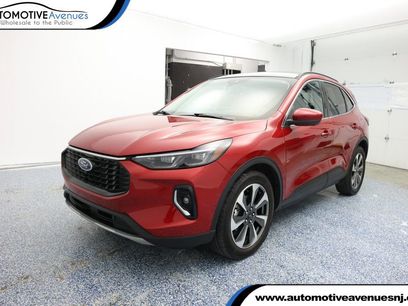 Used 2023 Ford Escape Platinum w/ Premium Technology Package