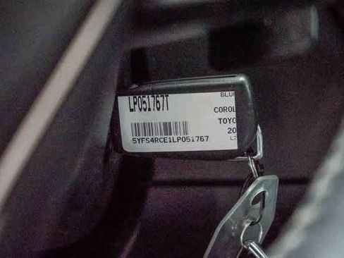 Certified 2020 Toyota Corolla SE image 29