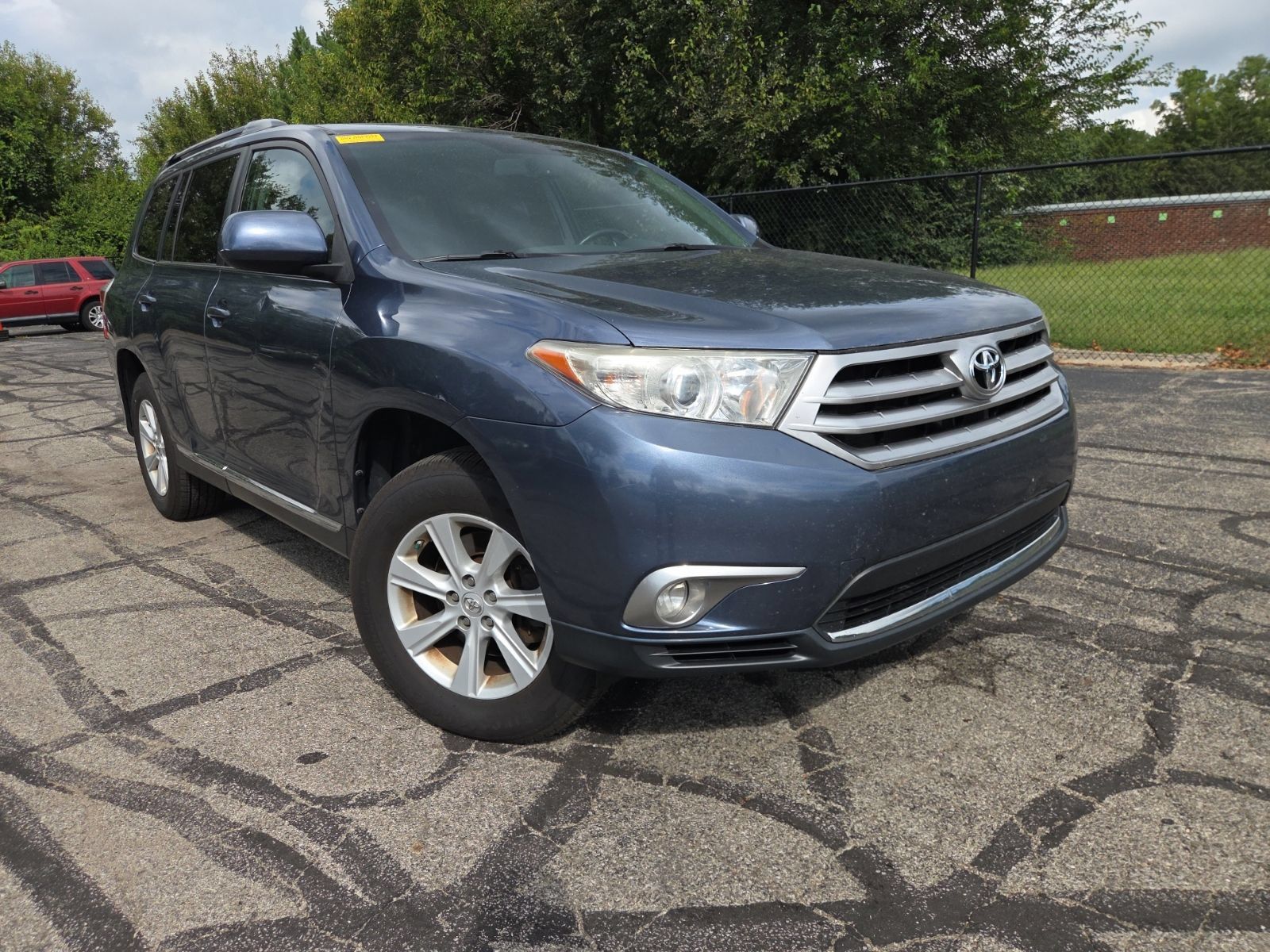 Used 2013 Toyota Highlander SE AWD/4WD image 22