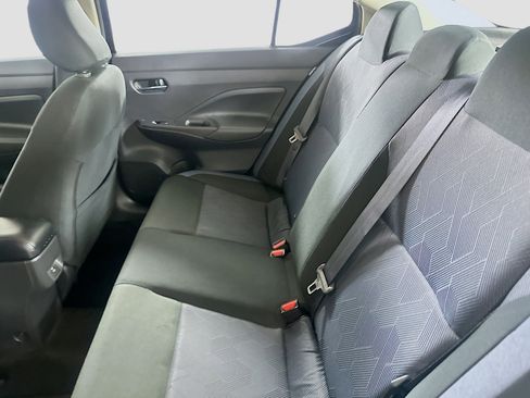 Used 2025 Nissan Versa SV FWD image 25