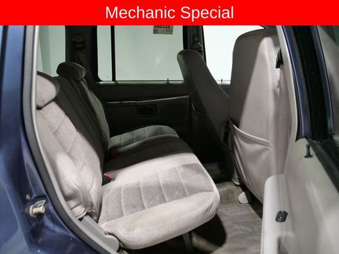 Used 1999 Ford Explorer XLT image 25