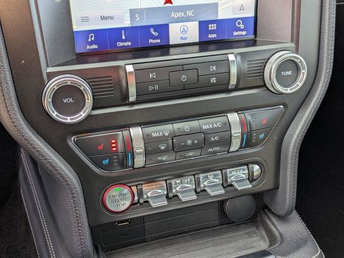 Certified 2019 Ford Mustang GT Premium w/ Equipment Group 401A image 25