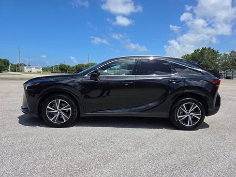 Used 2025 Lexus RX 350 Premium w/ Accessory Package (Z1) FWD image 6