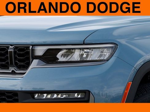 New 2026 Jeep Grand Cherokee L Limited AWD/4WD image 10