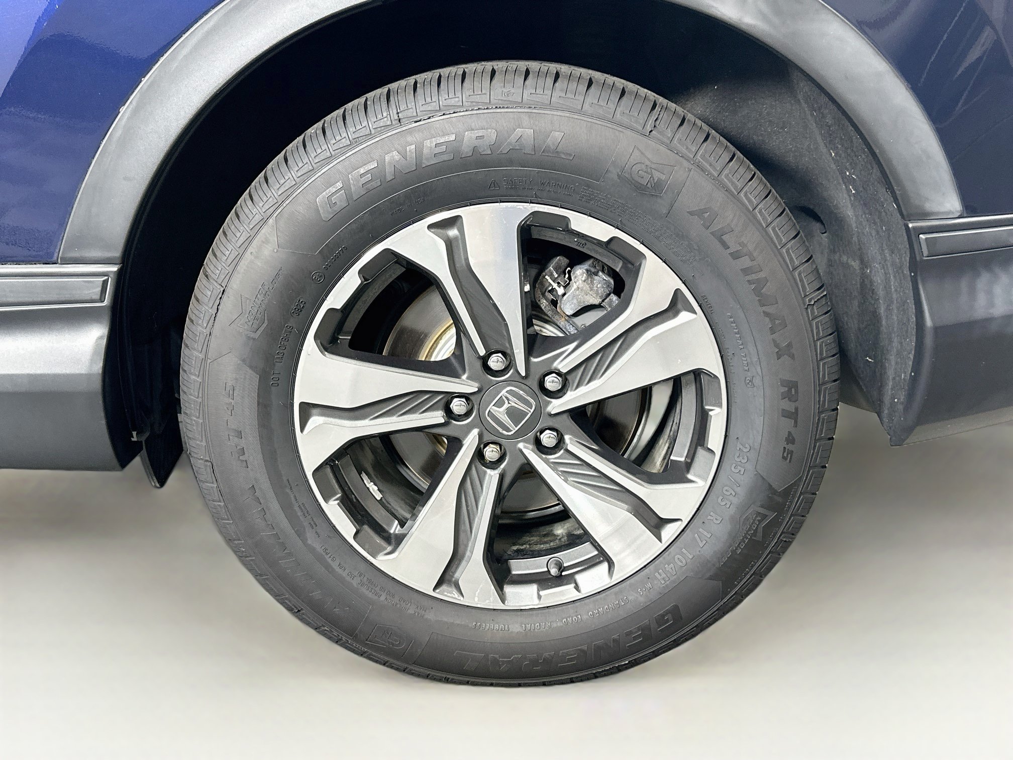 Used 2020 Honda CR-V LX image 11