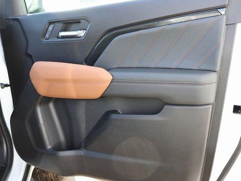 New 2026 GMC Canyon AT4 image 7