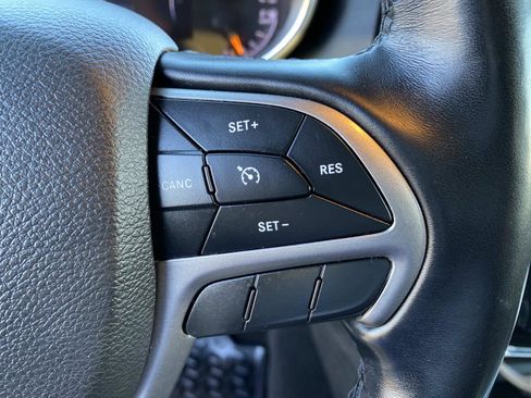 Certified 2021 Jeep Grand Cherokee Limited image 19