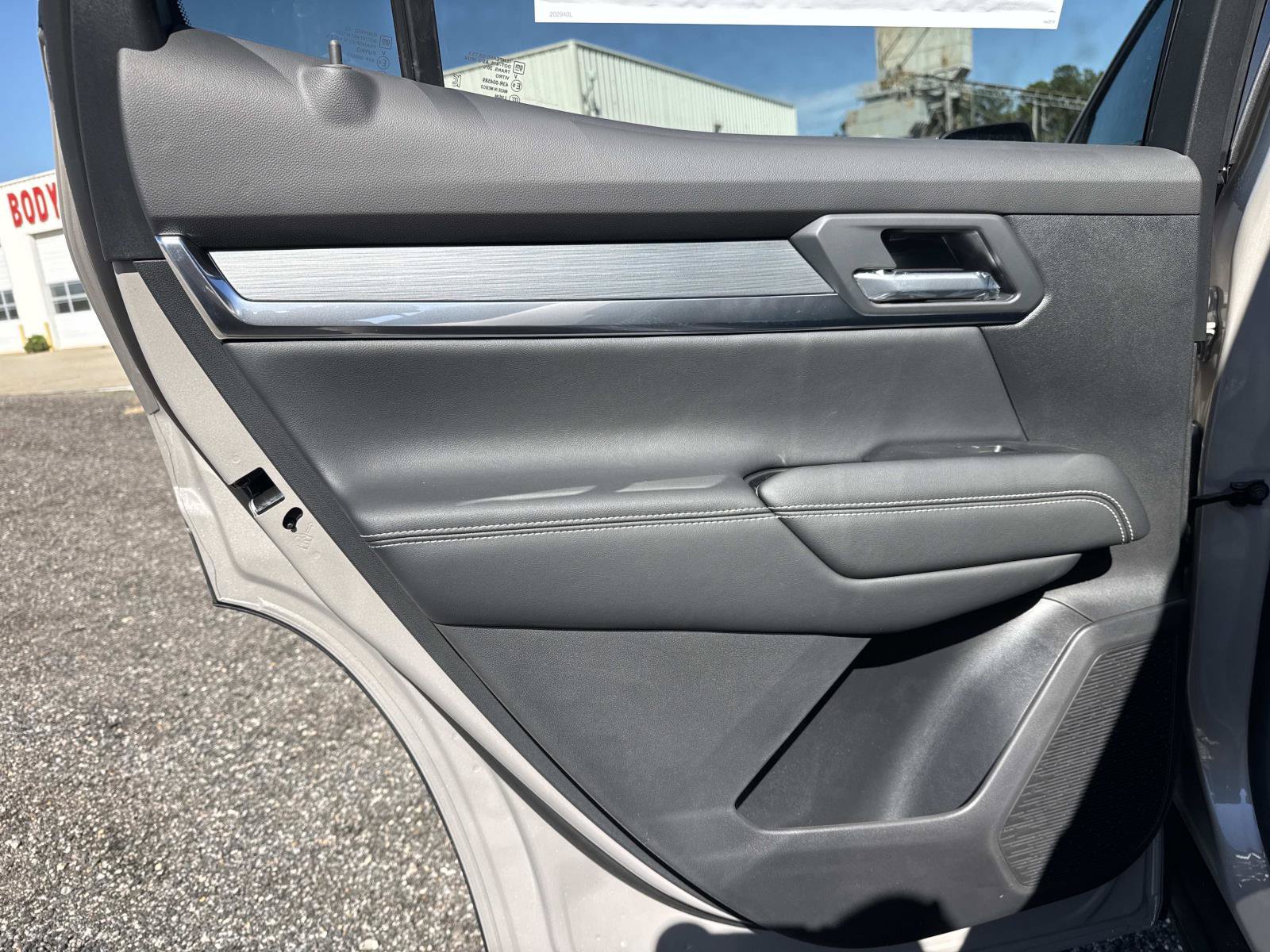 New 2027 GMC Terrain Elevation FWD image 12