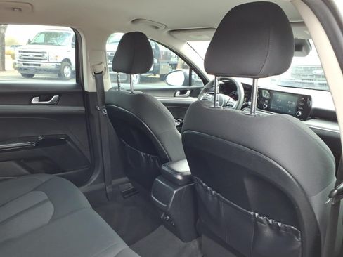 Used 2022 Kia K5 LXS FWD image 13