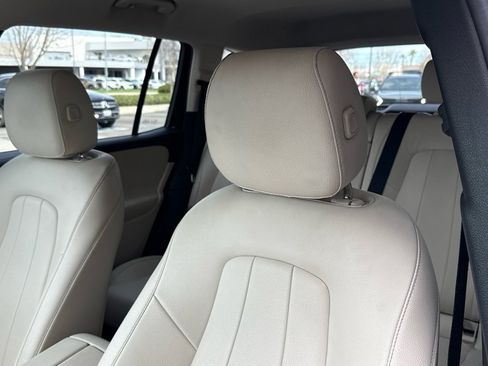 Certified 2020 Mercedes-Benz GLB 250 image 2