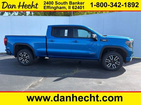 Certified 2024 GMC Sierra 1500 AT4 w/ Technology Package AWD/4WD image 1