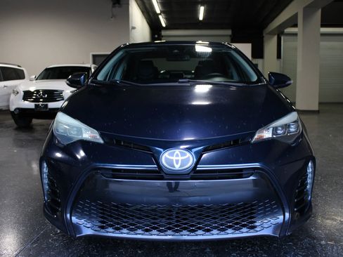 Used 2017 Toyota Corolla SE FWD image 7