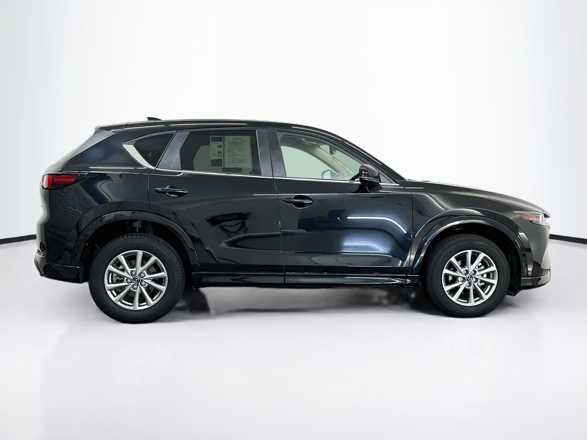 Used 2025 MAZDA CX-5 AWD 2.5 S w/ Preferred Package image 10