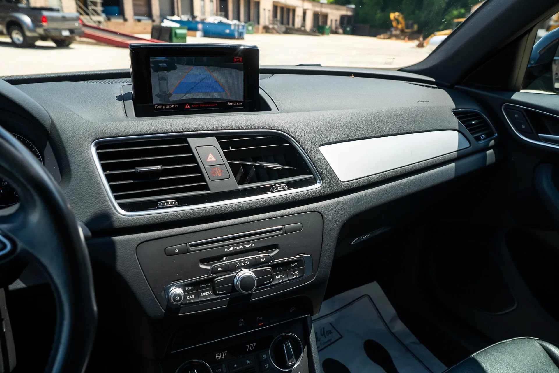 Used 2018 Audi Q3 2.0T Premium FWD image 26