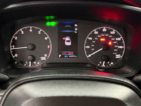 Used 2025 Toyota Corolla LE FWD image 31
