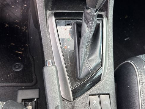 Used 2014 Toyota Corolla S image 15