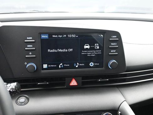 New 2026 Hyundai Elantra SEL Sport Premium FWD image 13