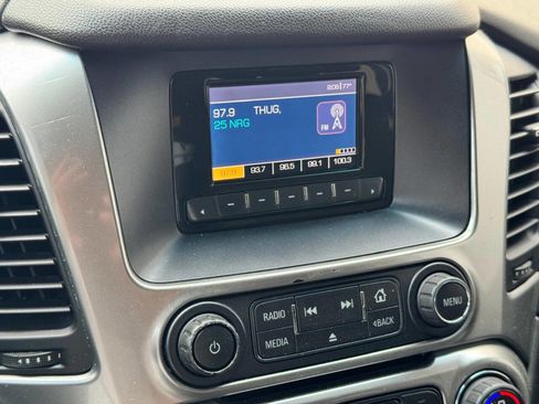 Used 2015 Chevrolet Tahoe 2WD w/ Remote Keyless Entry Package image 20