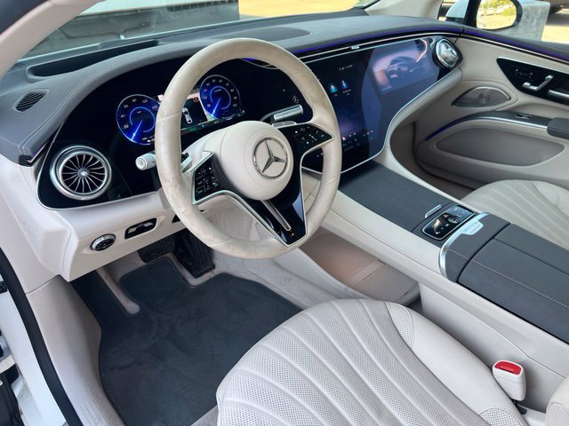 Used 2023 Mercedes-Benz EQS 580 4MATIC Sedan image 28