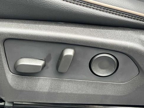 New 2026 GMC Canyon Denali image 23