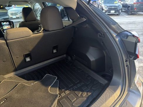 Used 2024 Subaru Crosstrek 2.0i Premium image 28